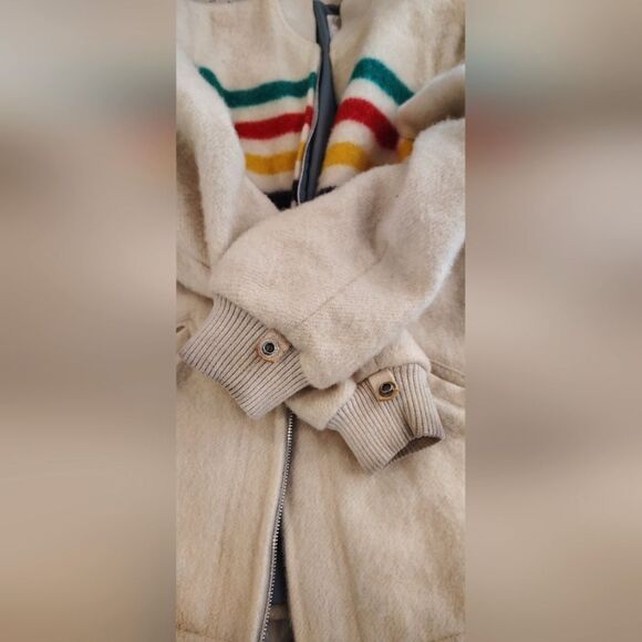 Hudson's Bay HBC Stripes Vintage Women's Cream Jacket SZ Small - Medium - Picture 10 of 16